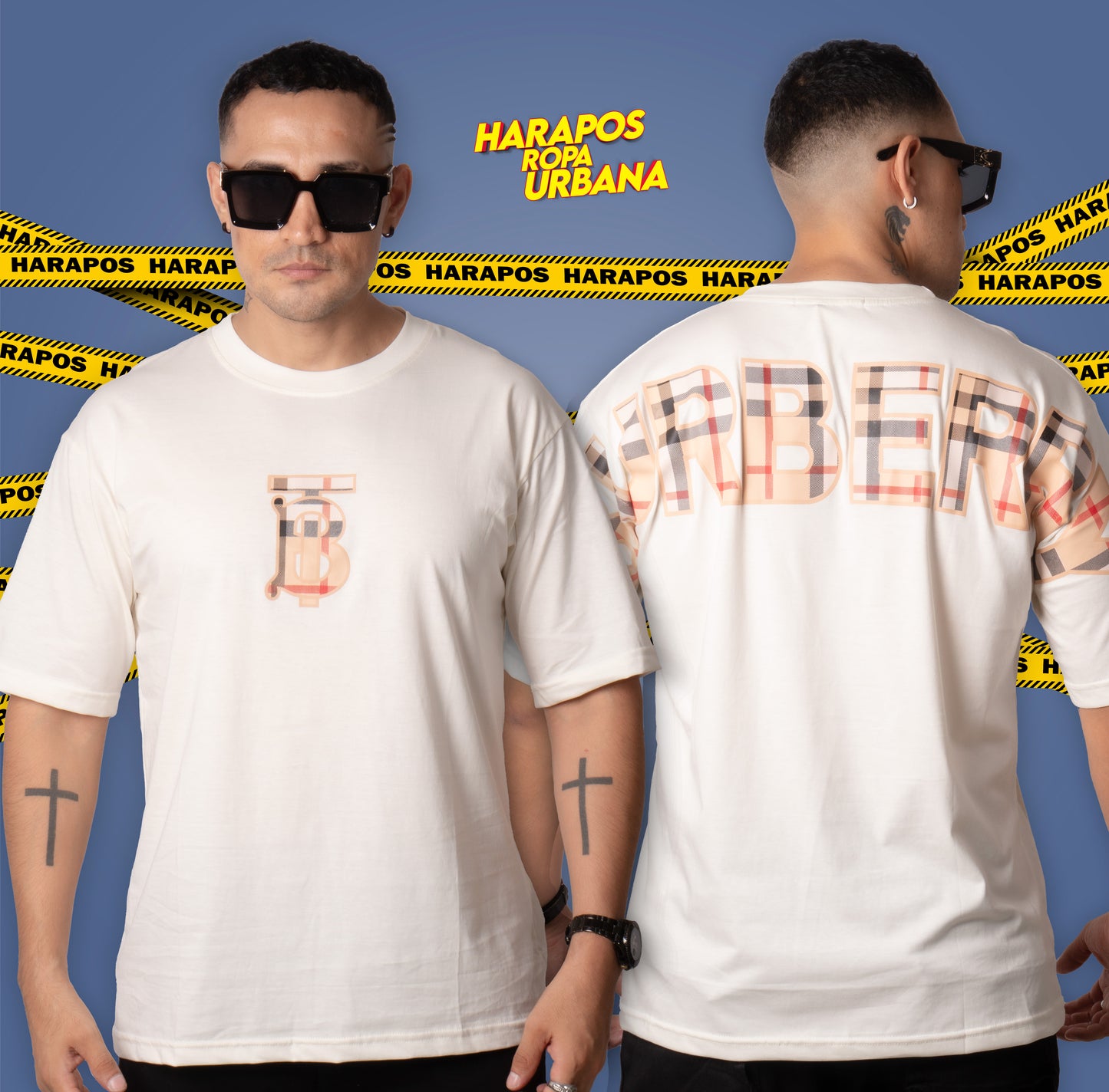 Polera Burberry B texturizada Oversize blanca