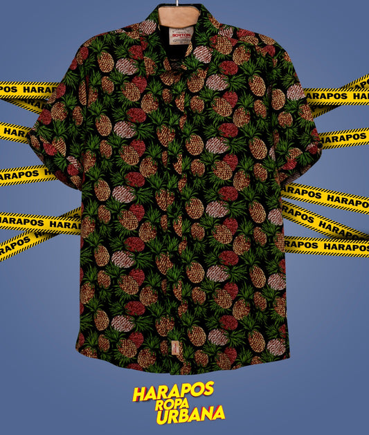 Camisa burton negra con piñas