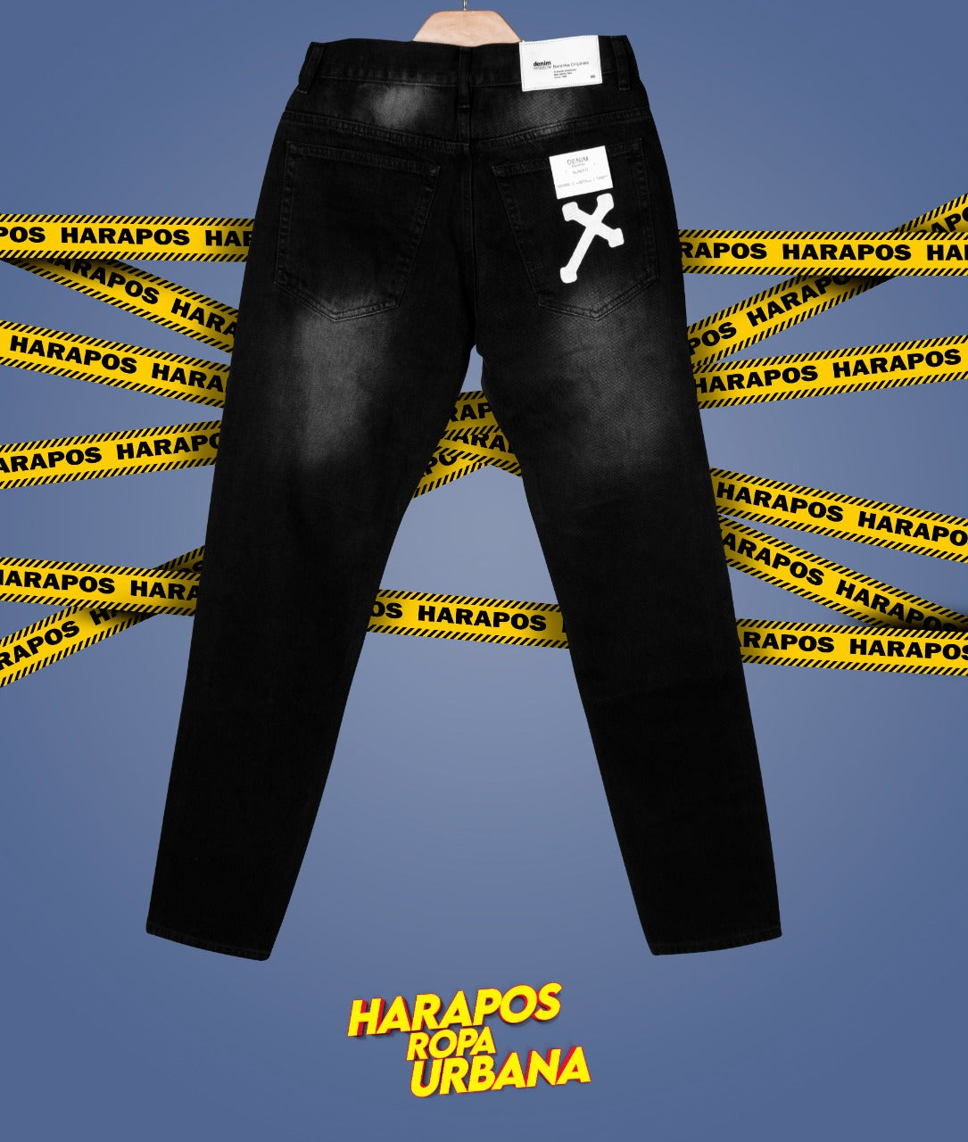 Pantalon Bershka demin jean negro con esqueletos