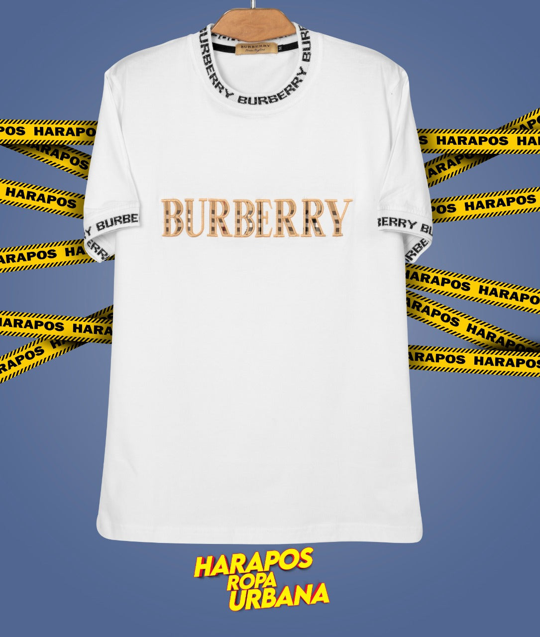 Polera burberry blanca letras cafes brodadas