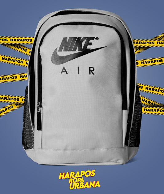 Mochila nike air ploma con laterales de red