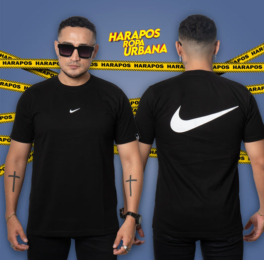 Polera nike negra clasica
