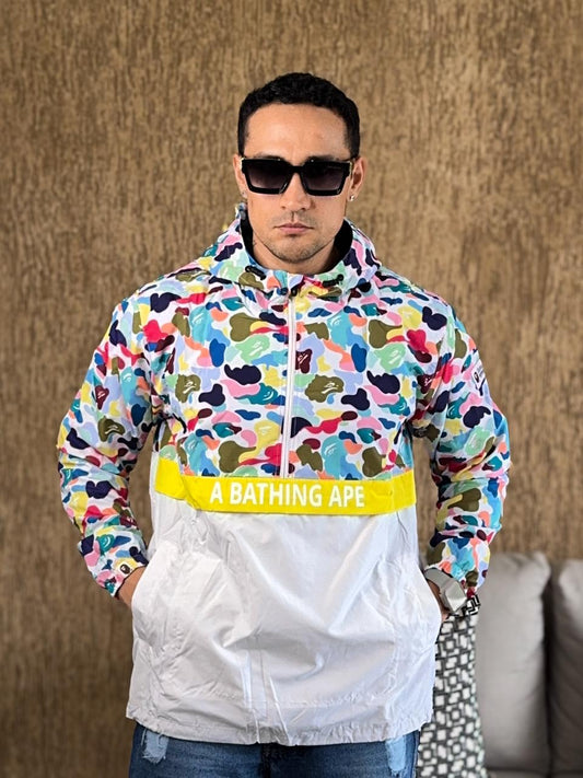 Chaqueta rompevientos bape camufada blanco colorido