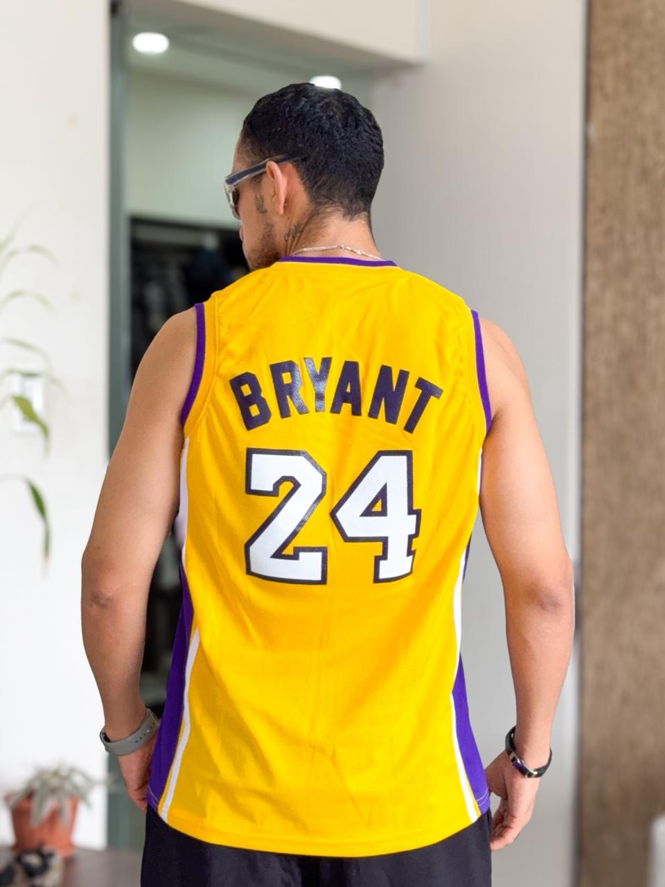 Solera Lakers Hollywood 24 nights amarilla