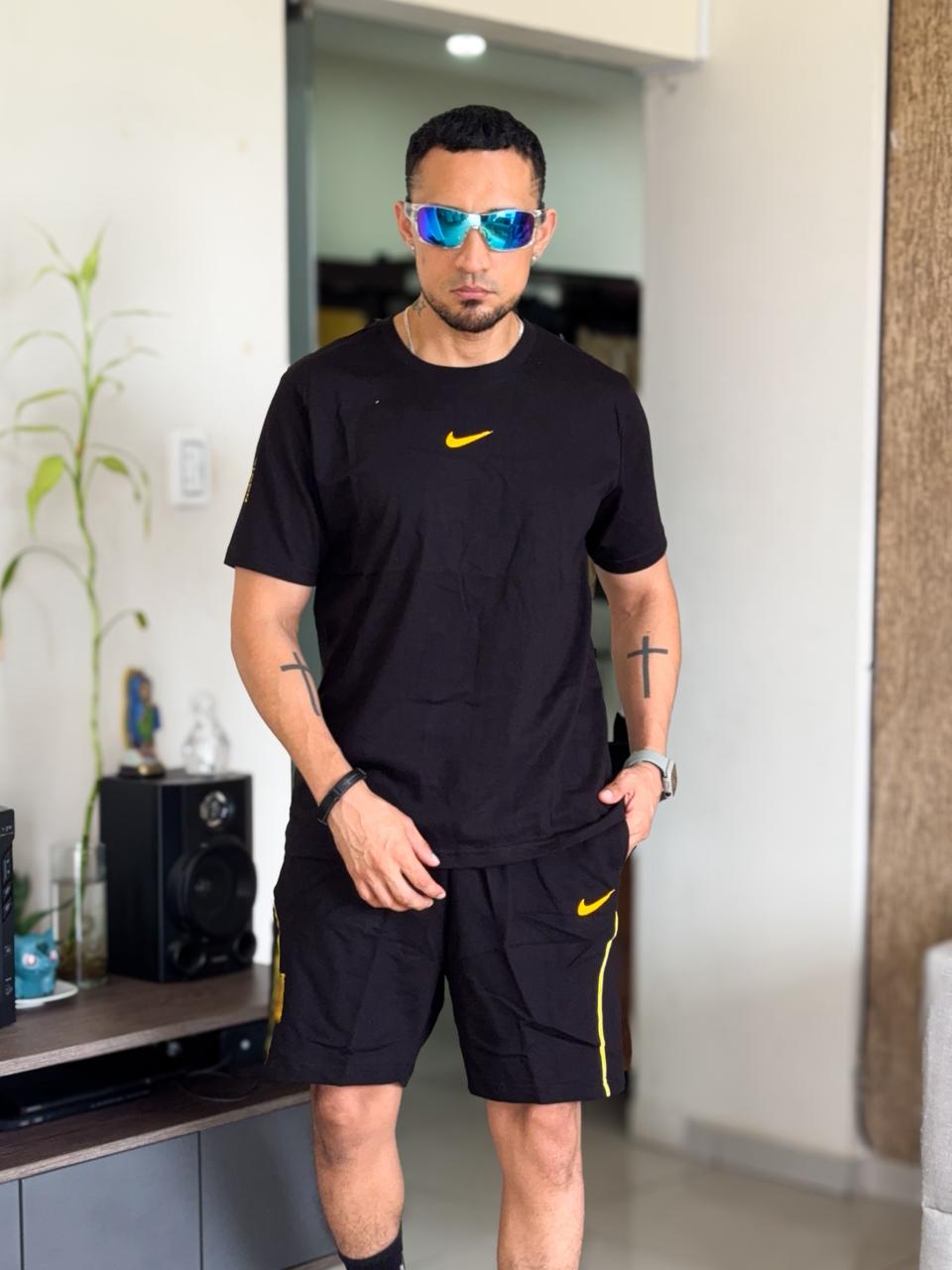 Conjunto de varano Nike nocta negro